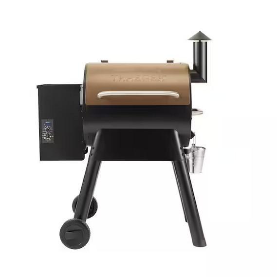 Seasonal - Traeger, Nexgrill, Megamaster - Est Retail $1,075- 1plt