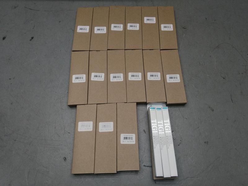 Health & Beauty - TIGI Cosmetics Perfect Eyeliners, Creme Concealers Light, Bed Head Perfect Eyeliners - MSRP $3,705