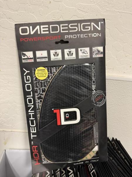 Motorcycle Accessories - 1106 Items MSRP: $71,458.40