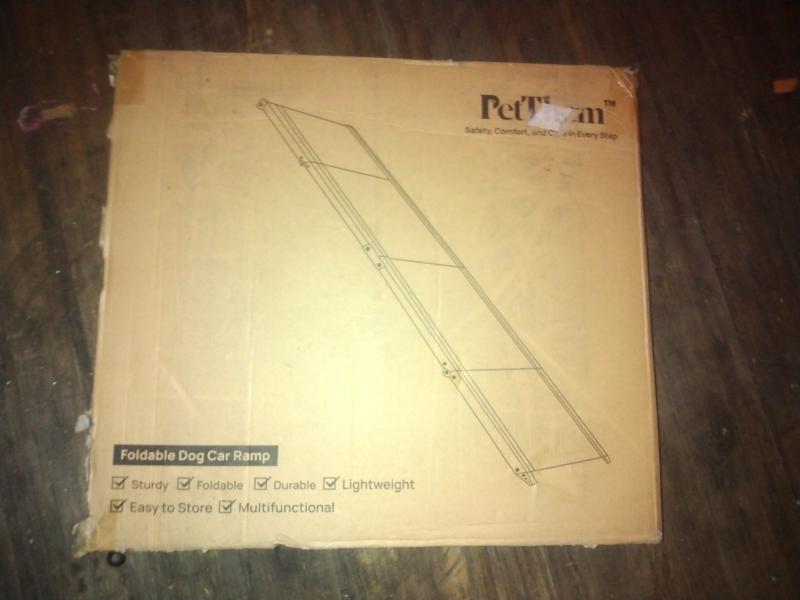 LANBITOU Ladder A-Frame 4-Step Ladder Extension, PetThem Upgraded Dog Ramp, Alihdrna Glass Coffee Table - MSRP $1,321