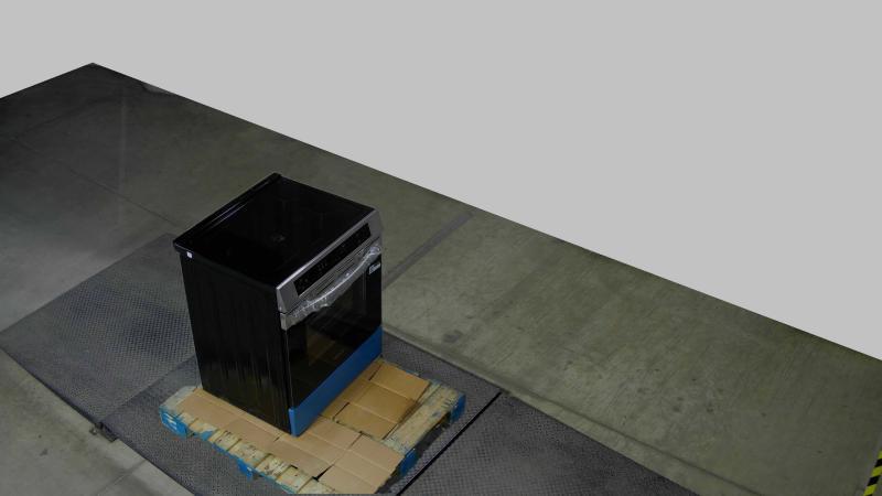 Frigidaire FCFI308CBS 30" Front Control Induction Range with Air Fry - MSRP $1,435