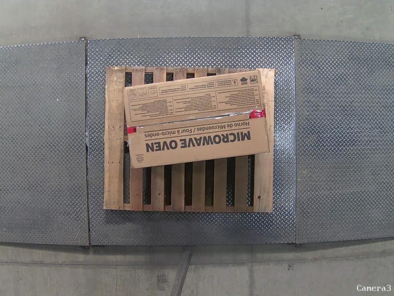 Samsung 1.7 cu. ft. Over the Range Microwave in Fingerprint Resistant Stainless Steel - MSRP $242