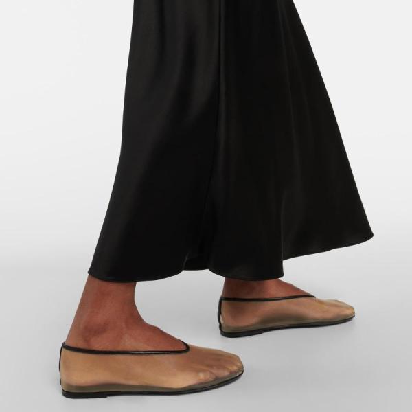 Amazon Clearance - Shoes - Neutral Mesh Ballet Flats, Women's Knee High Boots, Comfort Nurses Shoes, Cutout Booties - MSRP $16,919