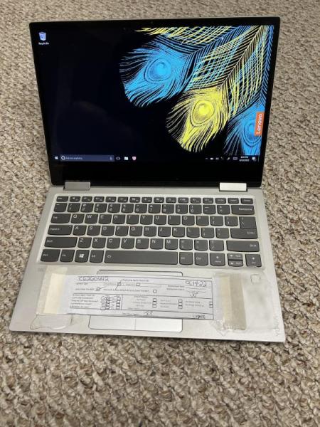 Lenovo Yoga 720-13IKB Laptop Computer - Windows 10