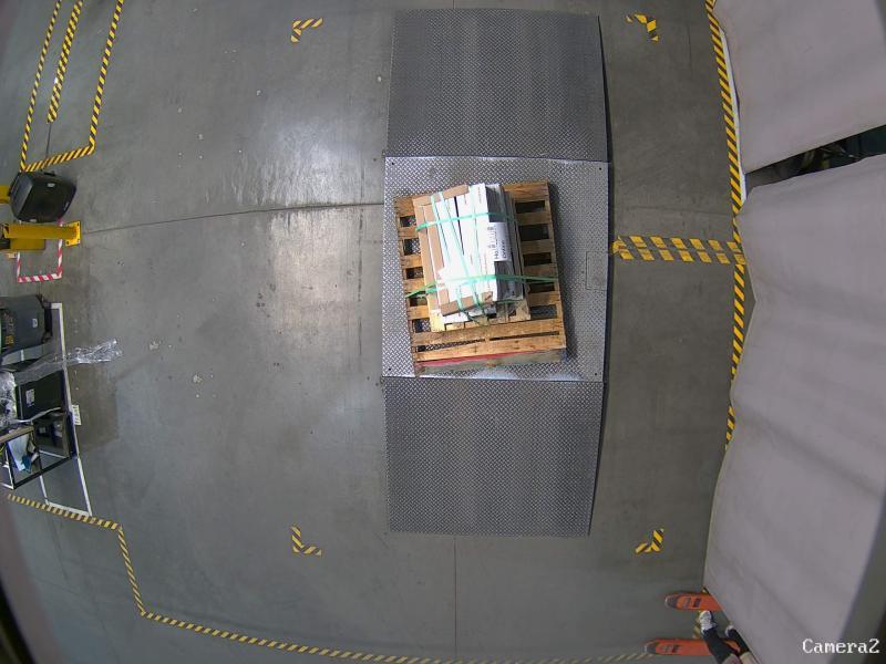 Flooring & Rugs - SAKAE Foam T-Pattern Gym Flooring Tiles, HDC Wayne Canyon Oak Flooring, MSI -Est Retail $1,451- 4plts