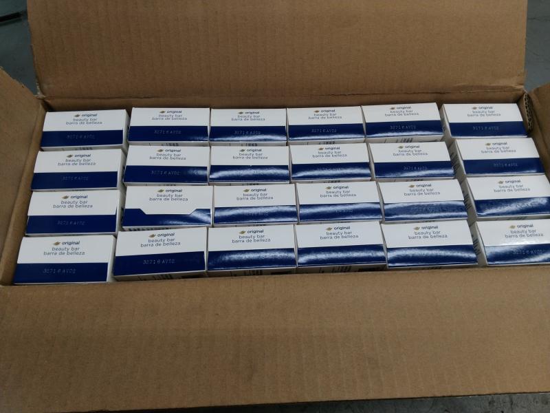 Health and Beauty - Dove Soap White Bar 4.75oz - MSRP $1,150