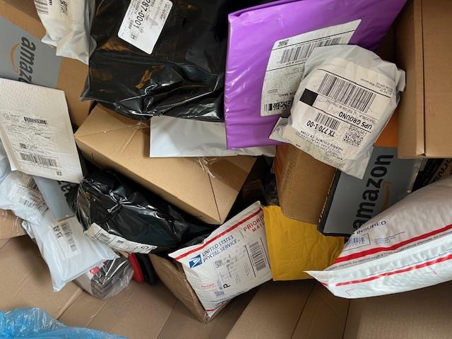 20 Units - Lost Mail, Undelivered Post, Wholesale Packages Merchandise Returns