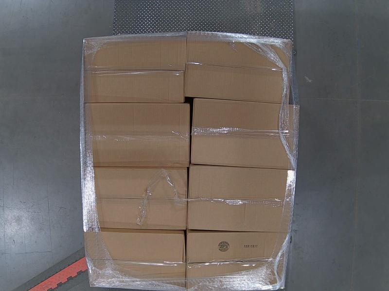 Health & Beauty- oil absorbing roller, white jade gua sha & eye roller set - MSRP $45,265