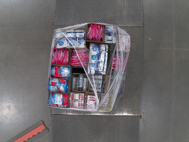 Bed, Bath, & Home - Health Smart Odor Fighting Foot Powder Spray, White Rain Epsom Salt - MSRP $34,001