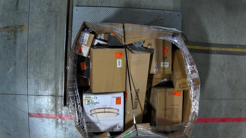 Lighting & Electrical - Amico, KICHLER, EDISLIVE, Golden Lighting, Globe Electric, Uolfin, Rottogoon -Est Retail $4,000