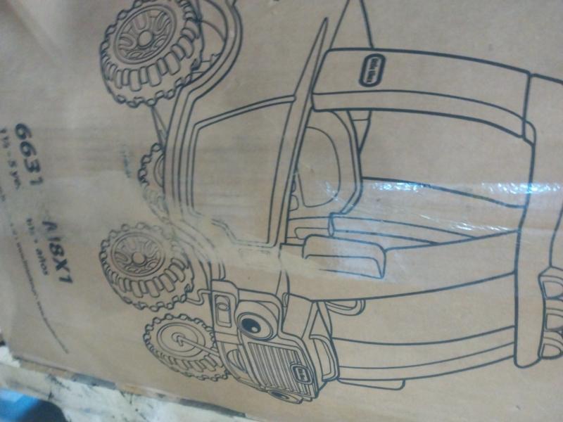 UMAY Fitness Home Folding Incline Treadmill, VUSIGN Roll Dry Erase 48x36 Board, Rear Bumper Plate Covers - MSRP $1,431