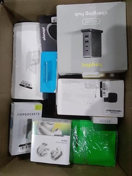 Electronics - Bose x Kendra Scott Earbuds, Blink Outdoor Camera, Razer BlackShark Headset - Est Retail $1,645