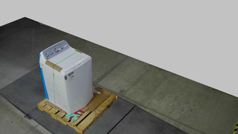 Salvage - GE GTW451BMRWS 4.9 cu.ft. Top Load Washer, White - MSRP $639