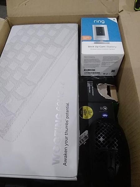 Electronics - Beats Solo 4, Razer BlackShark, Ring Outdoor Cam - Est Retail $1,004