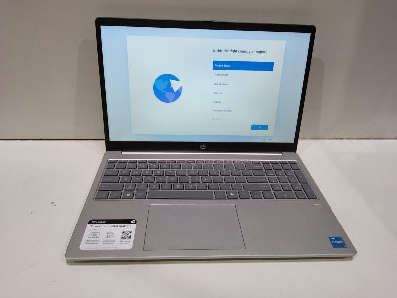 A Grade - HP 15.6" LED Laptop, Intel Core i3-N305, 8GB RAM, 256GB SSD, 7 hours battery, Windows 11 - MSRP $329