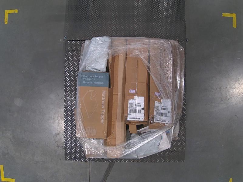 General Merchandise- Champion Sports Floor, Keurig K-Mini, CULINARY CHEF - MSRP $1,312