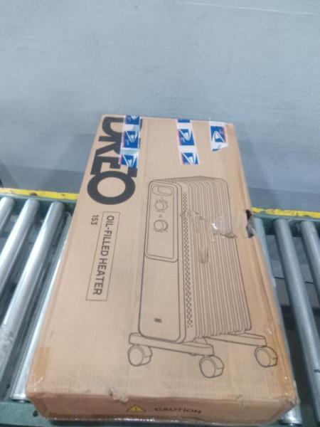 Unprocessed & Inspected - AMZ LPNs - Lionel Polar Express Train, Shower Panel System, Dover Mini Chandelier - MSRP $2,470