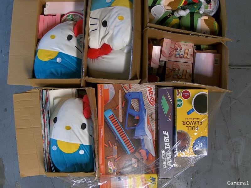 General Merchandise - Sunbeam Heating Pad, Keurig Coffee Brewer, Squishmallows Buck - MSRP $8,850