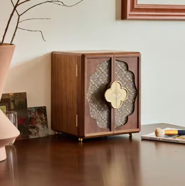 Home Decor - Lesly, ComHoma, Nearly Natural - Est Retail $2,516- 1plt