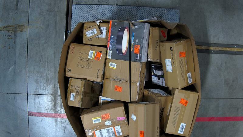 Lighting & Electrical - HALO, VEVOR, Kichler, MENCOLULU, SVOPES, Uolfin, ADSENSTY, HUOKU, YANSUN - Est Retail $7,733