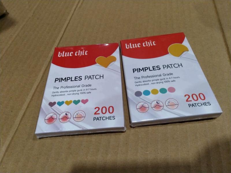Parcel of Blue Chic Acne Removal Pimple Patches - MSRP $872