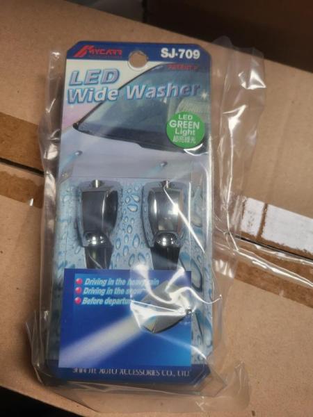 Automotive Wide Washer With LED Lighting