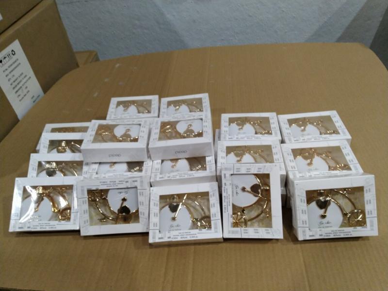 General Merchandise- Tentacian Quicksand Floral and Fruity Perfume - MSRP $1,437