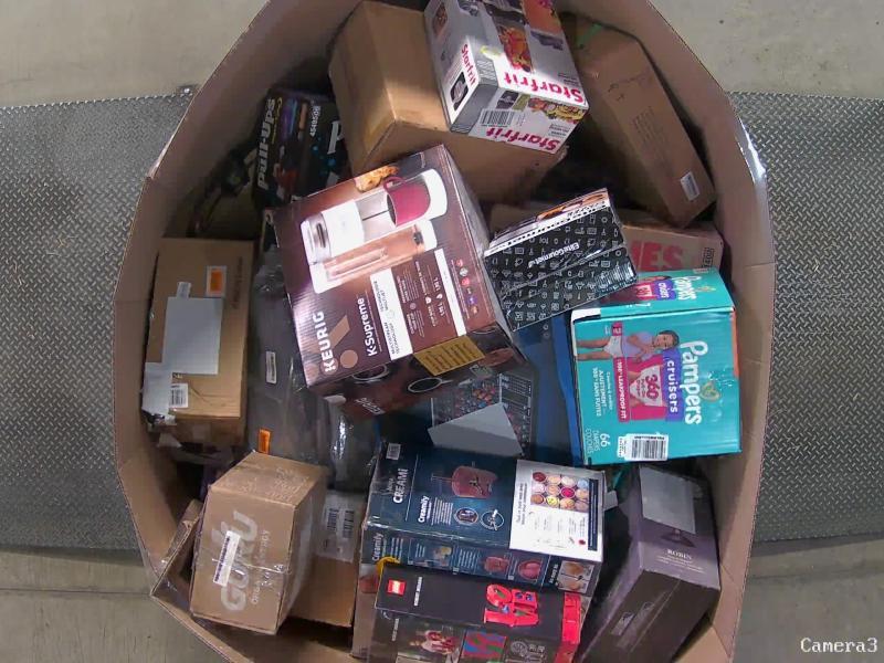 Truckload- Mixed Lot- Apple iPad Pro, CORSAIR Vengeance RAM, Delta Faucet - MSRP $334,863