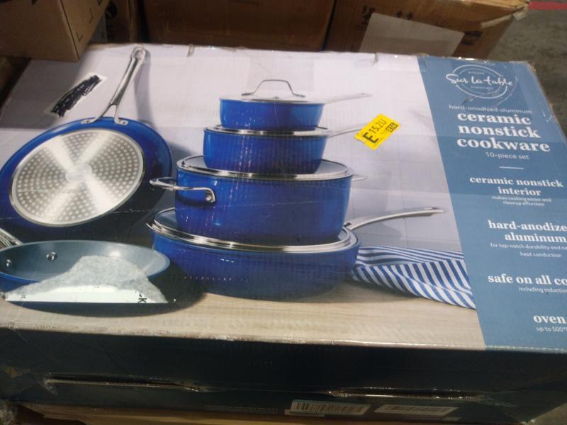 Unprocessed Manifested AMZ LPN Pallet - Samsung Microwave, Hover-1 Hoverboard, Pool Leaf Vacuum - MSRP $2,338