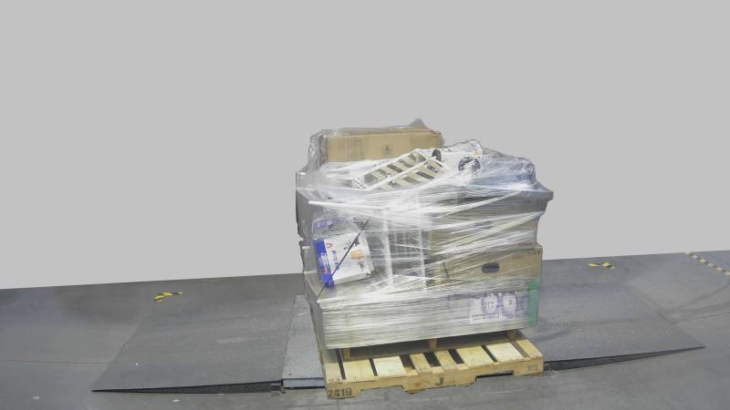 General Merch - Frigidaire Microwave, Havahart Raccoon Trap, Stylewell Outdoor Dining Chair Set - Est Retail $2,066