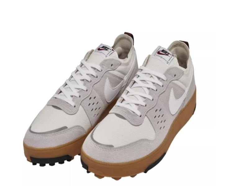 (30 pairs) Nike Sneakers/Tenis Assorted Styles And More MSRP $ 2,940.0