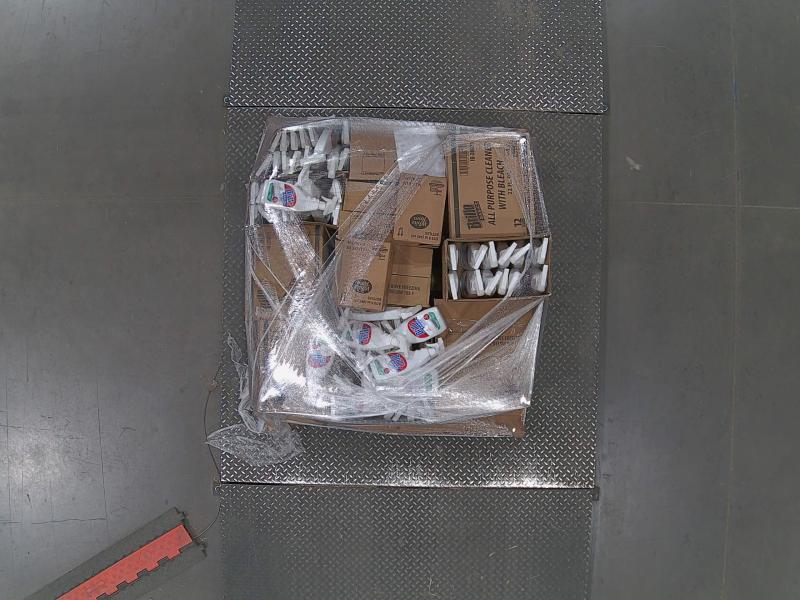 General Merch - Brillo Cleaner with Bleach, White Rain Moisturizing Shampoo - MSRP $5,629