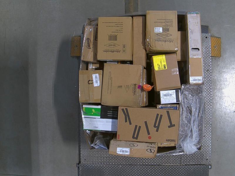 General Merch - Lenovo Thinkpad Laptop, Floor Lamp, Western Digital 2TB Hard Drive - MSRP $4,412