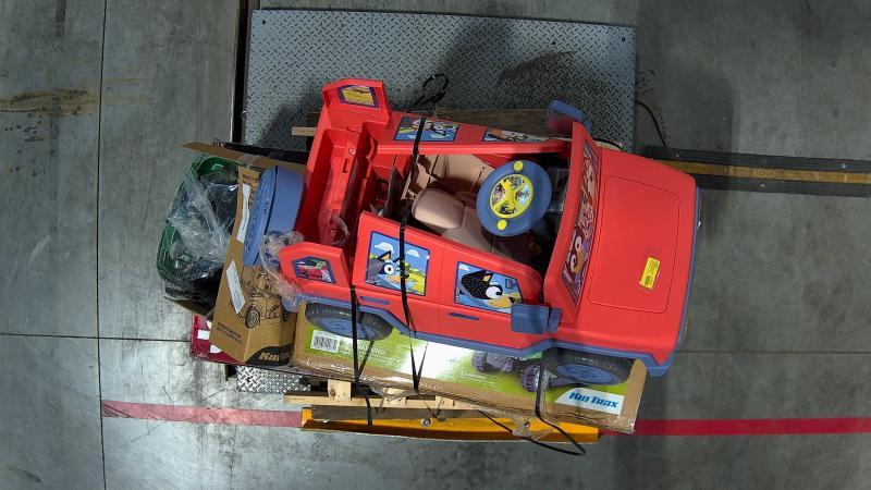 Power Wheels 12V JEEP GLADIATOR, BLUEY 12V RIDE ON - MSRP $548