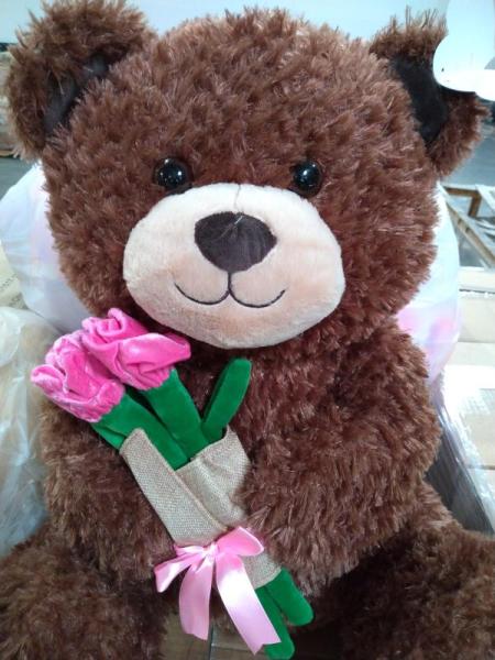 General Merch - Classic Pretty Pretty Princess, Festive Voice Nativity Figures, Cetaphil Sunscreen Stick - MSRP $3,915