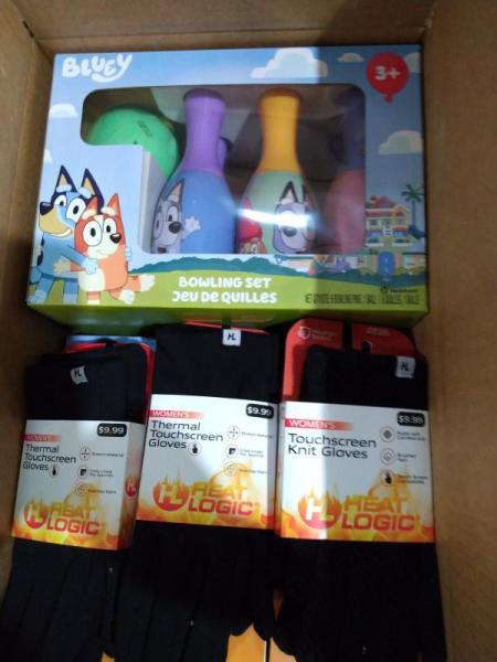 Other Clothing & Mixed Lots - Heat Logic Knit Beanie, Heat Logic Gloves, Futuro Knee Length Stockings - MSRP $5,181