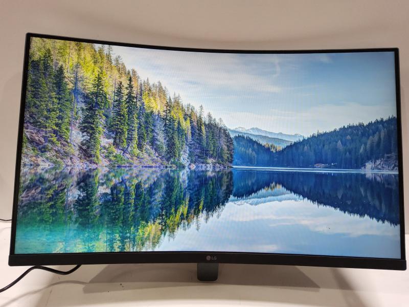 A Grade - LG 32BR50C-B 32" Class Full HD Curved Screen LCD Monitor, 16:9, Black - MSRP $228