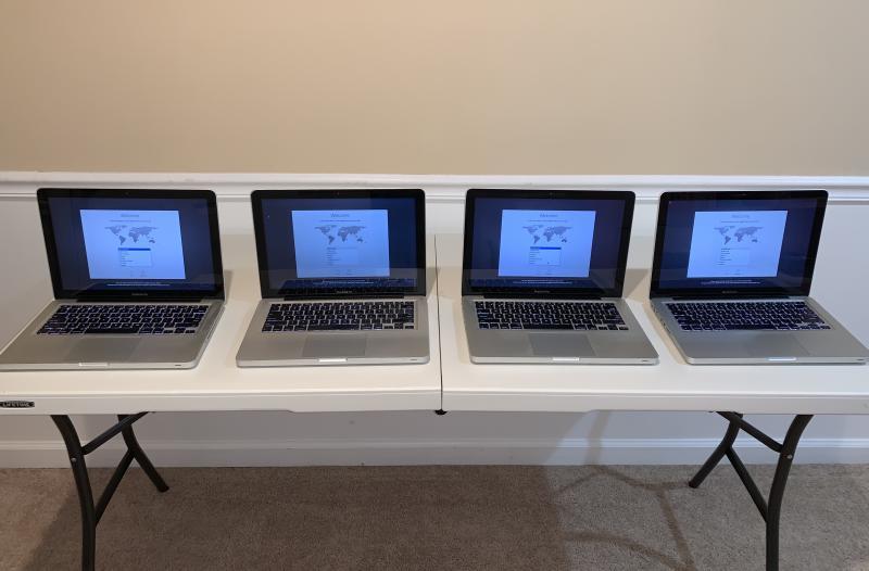 (4) Apple MacBook Pro Laptop Bundle Model Chargers Included