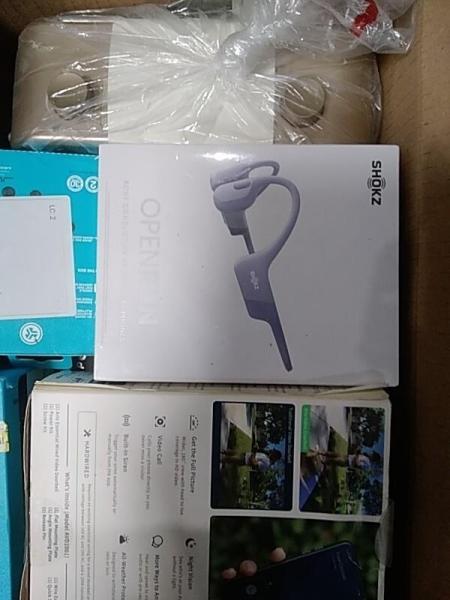Electronics- Kobo Libra Colour Audiobook, Shokz OpenFit 2 Headphones, Razer Kraken V4 Headset - Est Retail $1,182