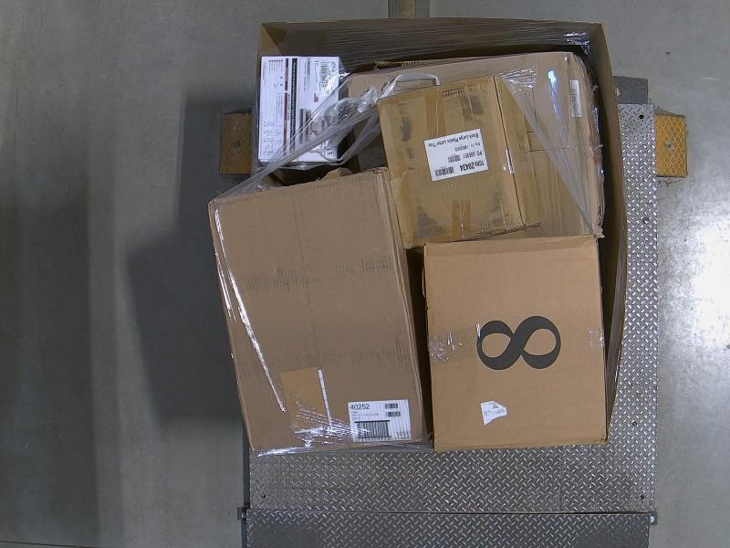 General Merchandise - LFD Outdoor Display, Floor Lamp, Wall-Hanging Frames, Black Plastic Trays - MSRP $5,487