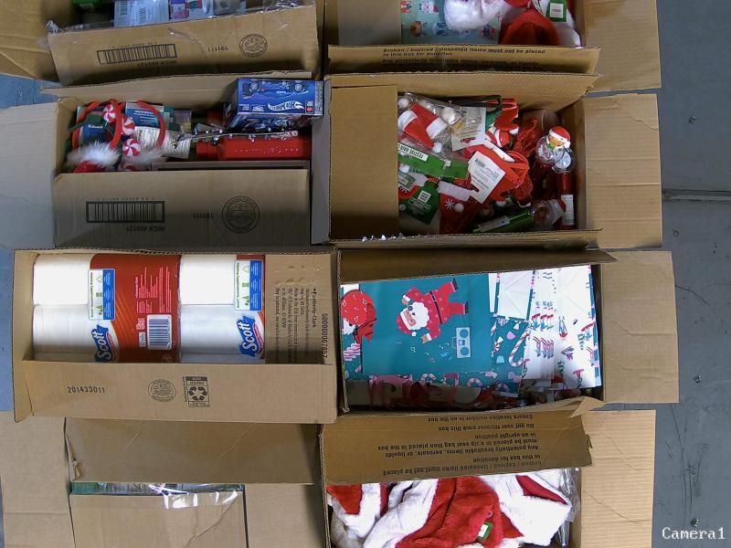 General Merch - Keurig K-Express Coffee Brewers, Assorted Christmas Items, Dior Fahrenheit Toilet Spray - MSRP $5,307