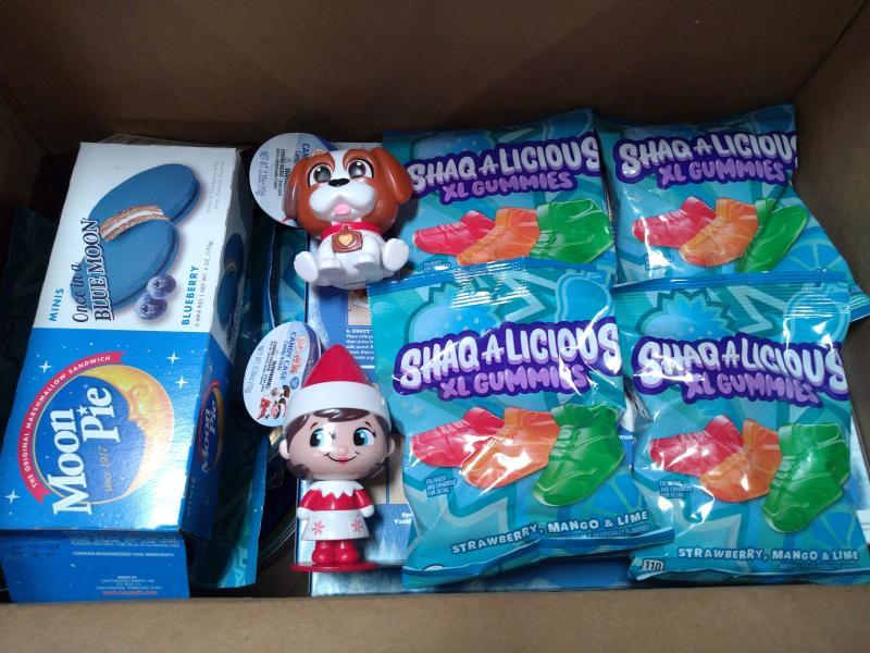 Groceries - Assorted Christmas Candy, Nature's Bounty Fish Oil w/Omega 3 Softgels, Qunol Ultra Softgels - MSRP $8,199