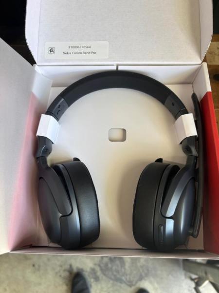 BRAND NEW NOKIA COMM BAND PRO CONVERTIBLE HEADSET