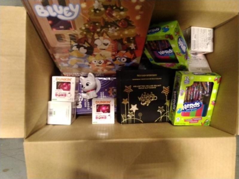 Grocery - Pagasa Gingerbread Village Kit, Lindt Chocolate Santa Figure, Lorna Doone Shortbread Cookies - MSRP $6,225