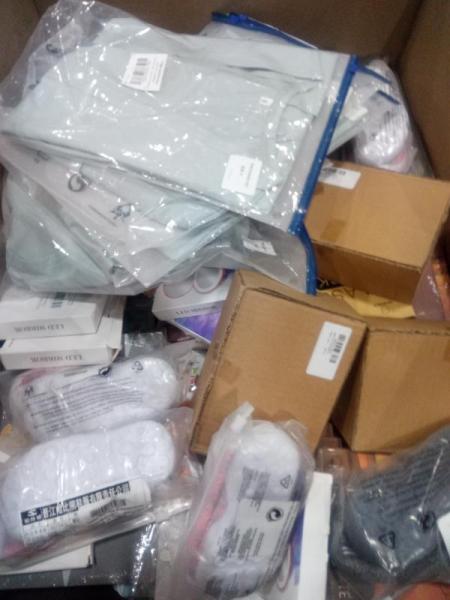 General Merchandise- Sugoi Mart Japanese Kitkat Variety Pack, The 33 Strategies of War - MSRP $2,070