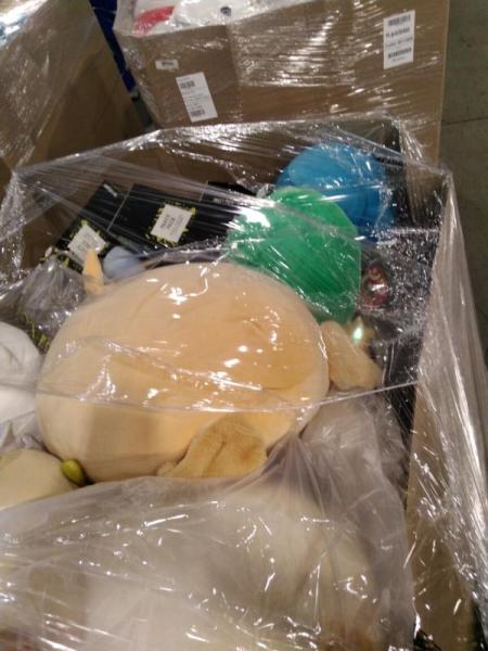 Novelties & Collectors' Items - Squishmallows Bluey HugMees, Nerf Infinite Blaster, Playright Hedgehog - MSRP $1,652