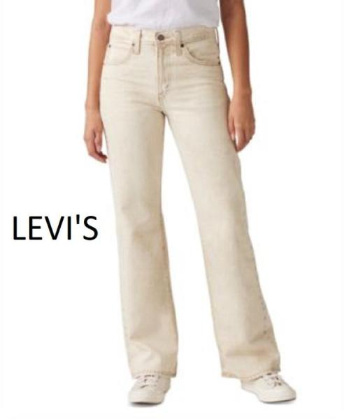(60) Mix Juniors Apparel By Levi's, Keneth Cole & More MSRP $ 4,260.00