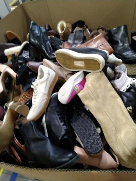 Luxury Department Store - Single Shoes