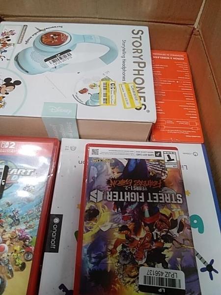 Electronics - Vankyo V700 Projector, SteelSeries Nova 7 Headset, Logitech Gaming Headset - Est Retail $1,349