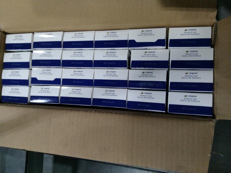 Health and Beauty - Dove Soap White Bar 4.75oz - MSRP $1,150